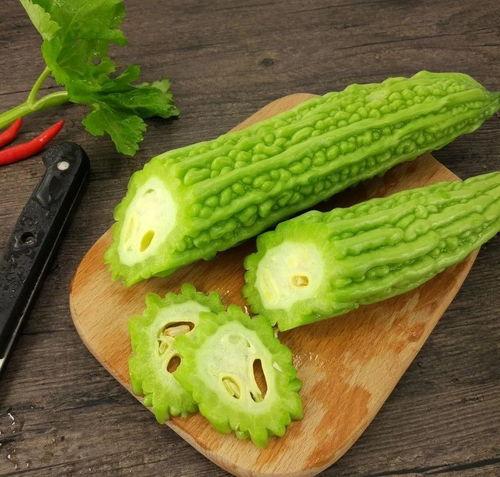 吊着吃的瓜品种,吊着吃的瓜,带你领略别样风味