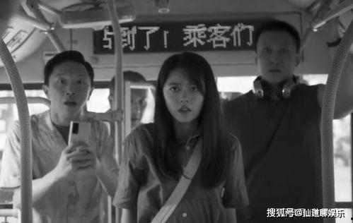 吃瓜之人的视频,揭秘吃瓜群众视角下的热门视频幕后故事